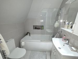 Photo 17- click for photo gallery